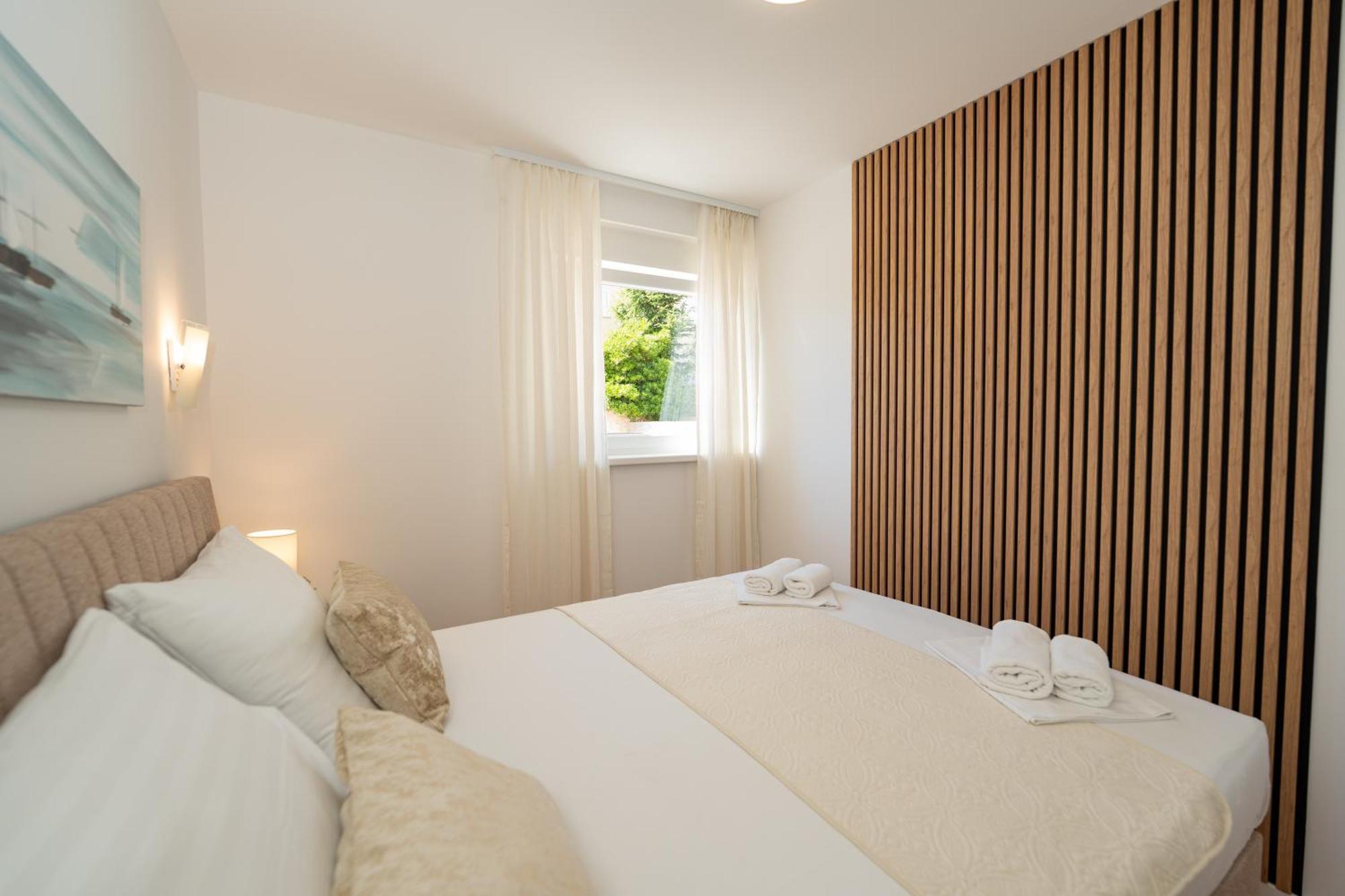 Apartment Funtastic With Private Pool Novalja Luaran gambar
